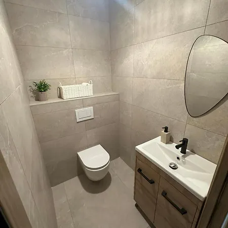 Moderne Avec Piscine Вілла *